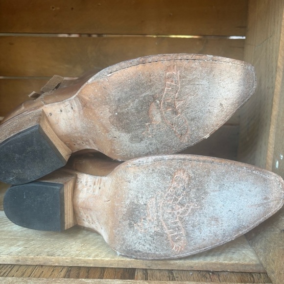 Freebird Wolfie Leather Ankle Booties Western Size 9 - Picture 13 of 13